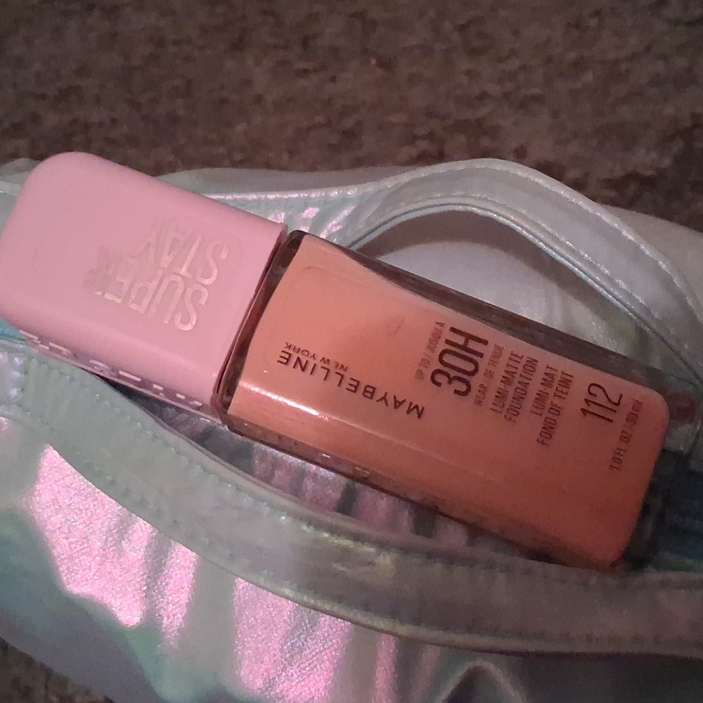 Maybelline Super Stay Lumi Matte 30H Foundation - 112 Fair Neutral